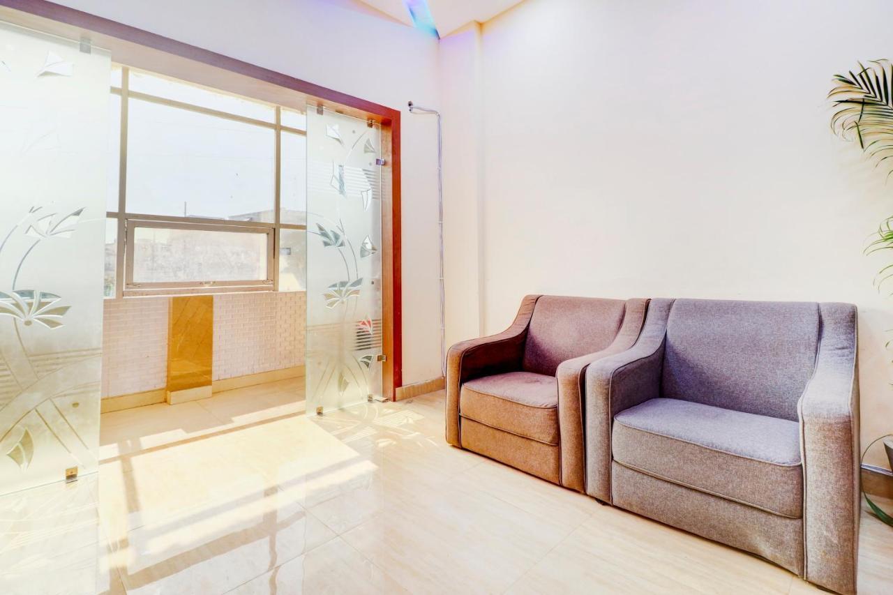 Oyo Flagship 73009 Hotel City Inn Dayal Bagh Exterior photo
