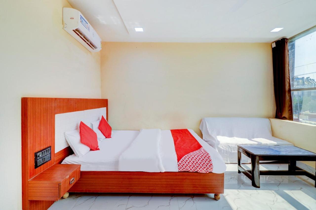 Oyo Flagship 73009 Hotel City Inn Dayal Bagh Exterior photo